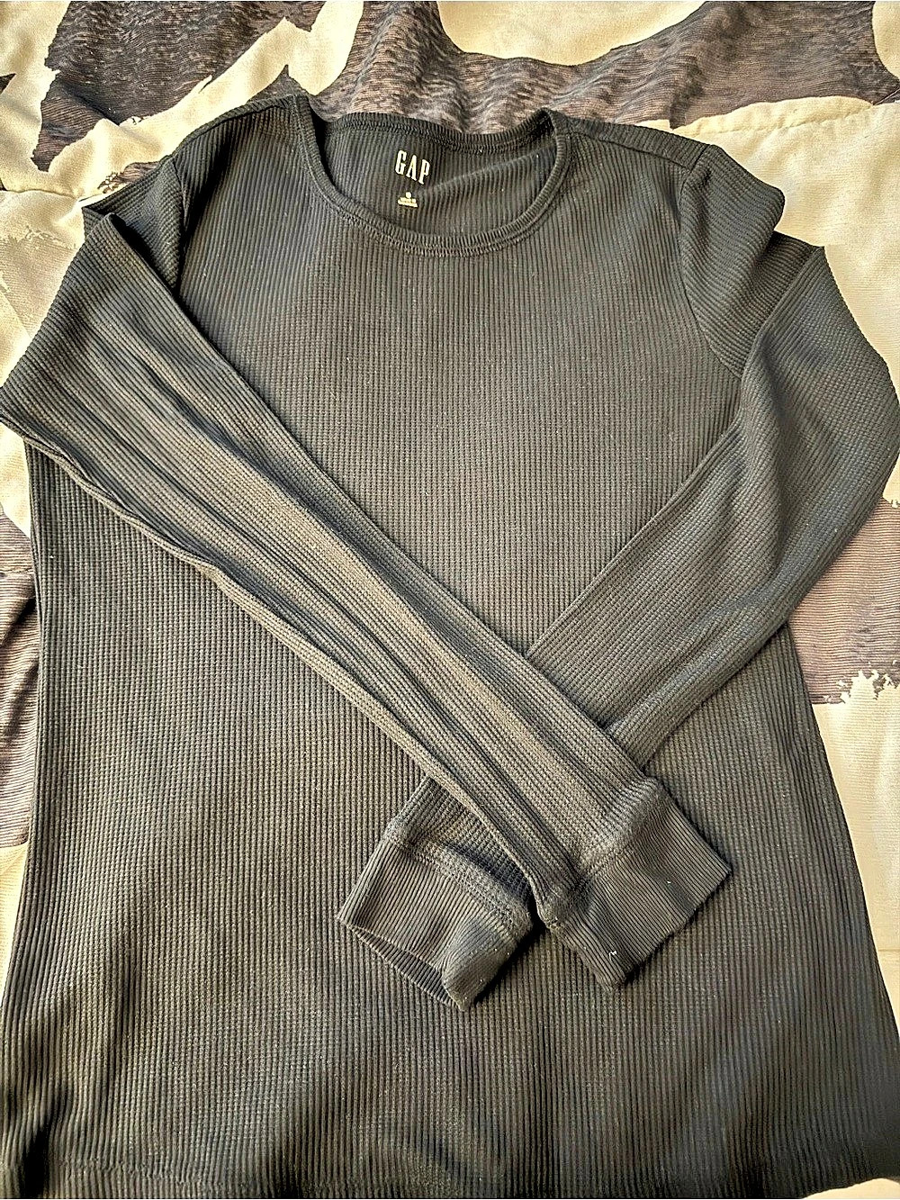 Gap Ribbed Long Sleeve Tee in Black Size Small